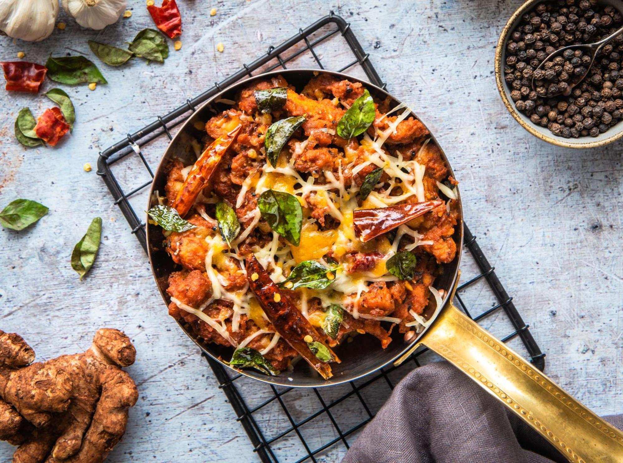 Hyatt Place Hyderabad Banjara Hills Экстерьер фото A pan of paneer bhurji